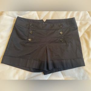 Black Express Women’s sailor shorts.  Size 10